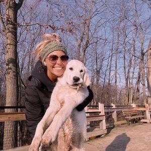 Meet your Posher, Annie